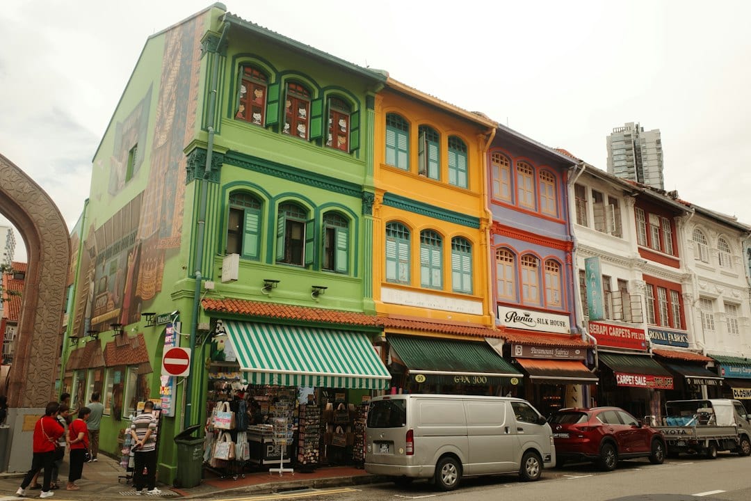 Upper Thomson shophouses